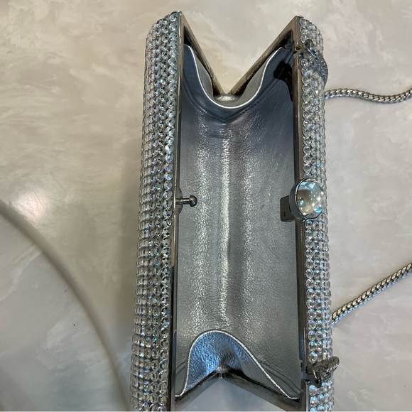 Rhinestone and Silver Evening Purse w/ Chain Handle.  Be the spark of the party! - Picture 11 of 14